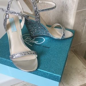 Betsey Johnson darci Silver glitter heels